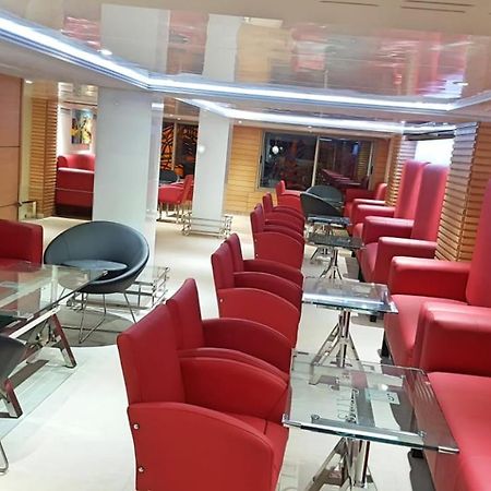 Hotel Velsatis Beni Mellal Eksteriør bilde