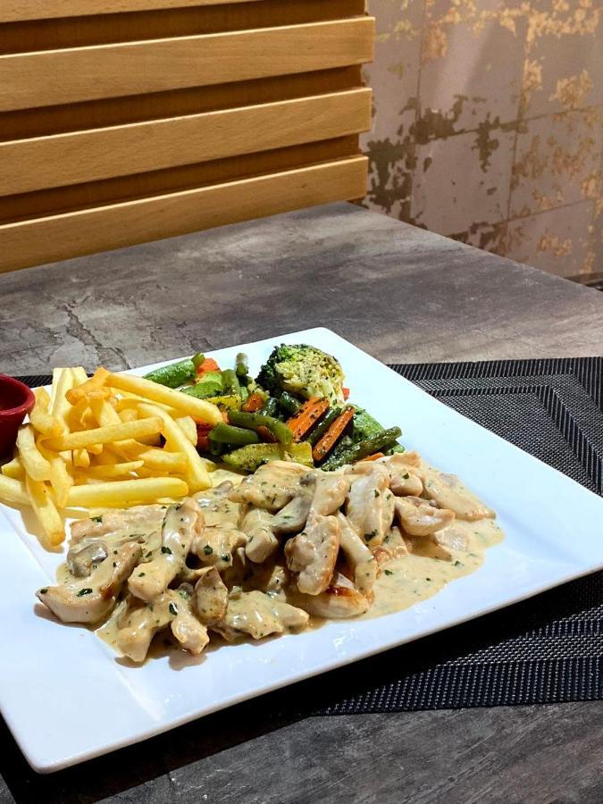 Hotel Velsatis Beni Mellal Eksteriør bilde
